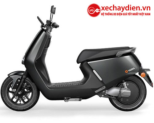 Xe máy điện YADEA G5 màu đen