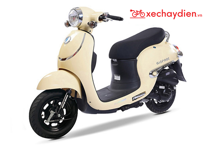 Xe ga 50cc Giorno tem nổi - Màu Kem 2020