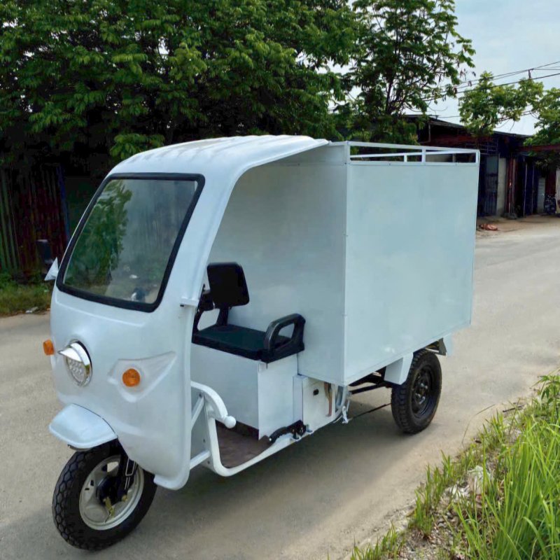 XE ĐIỆN BA BÁNH TẢI TRỌNG 700KG ( THÙNG KÍN) 